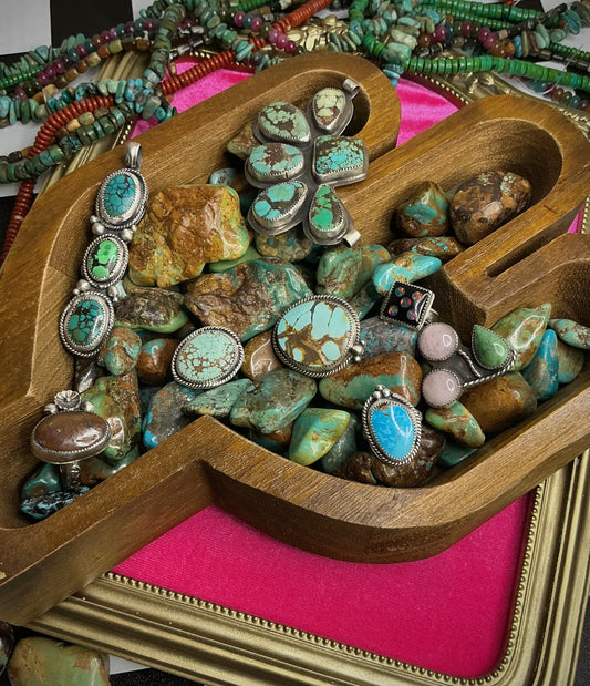 Three stone pendant